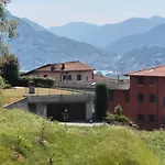 Executive View With Private Garden شقة